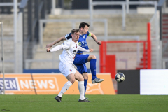 SG Barockstadt Fulda Lehnerz - FC Bayern Alzenau: Tobias Göbel gegen Marcel Andreas Wilke