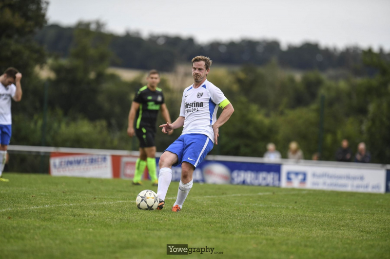 200830_Jonas_Wenzel_Yowe_39