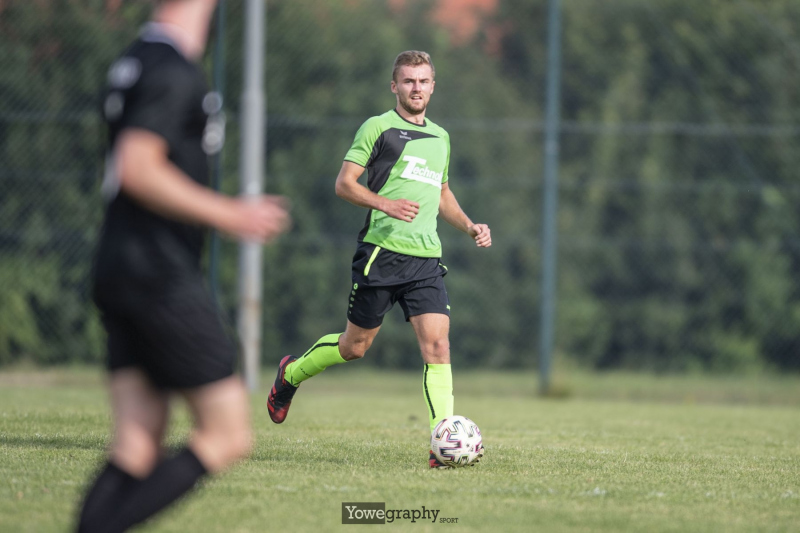 19_Yowe_Jonas_Wenzel__YOW8629