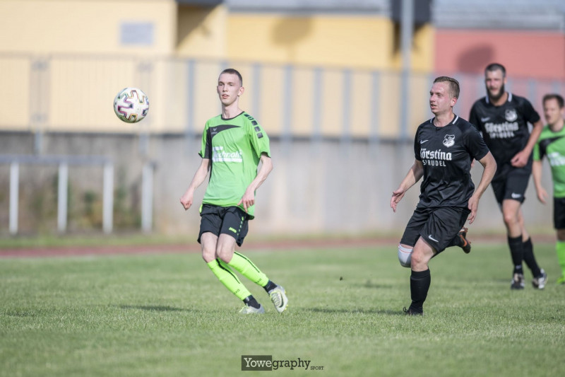 28_Yowe_Jonas_Wenzel__YOW8686
