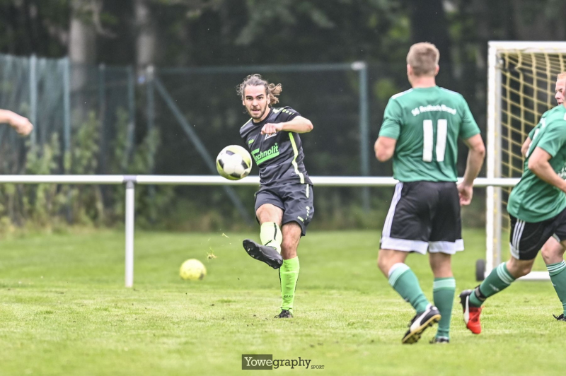 08_Yowe_Jonas_Wenzel__YOW1704