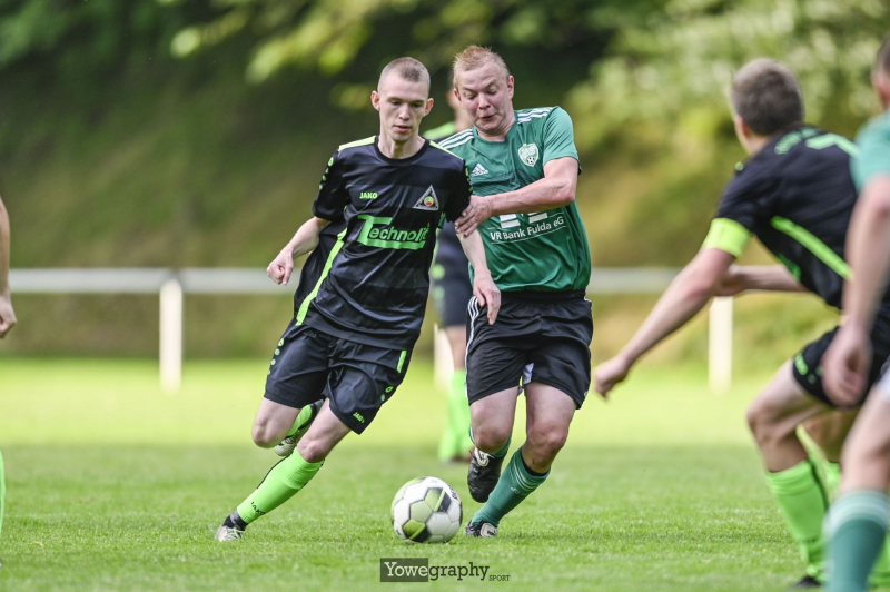 26_Yowe_Jonas_Wenzel__YOW1827