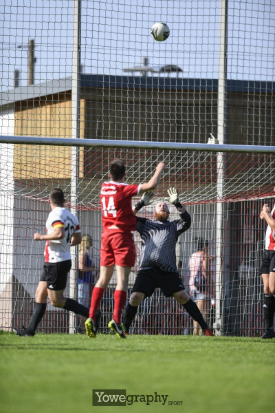 66_Jonas_Wenzel_Yowe__YOW0253