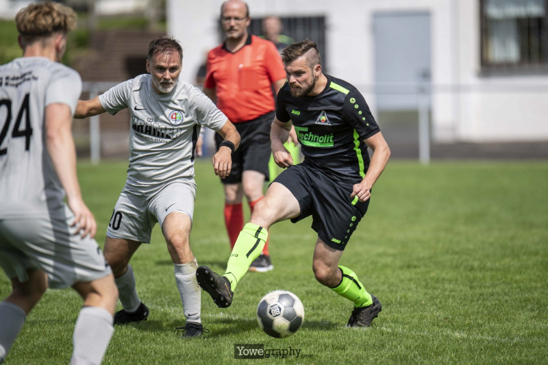 26_Yowe_Jonas_Wenzel__YOW1505