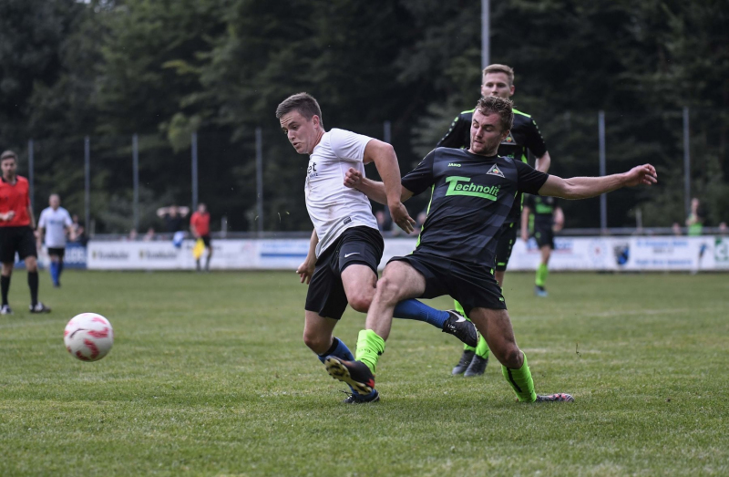06_Yowe_Jonas_Wenzel__YOW3386