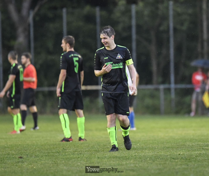 27_Yowe_Jonas_Wenzel__YOW3571