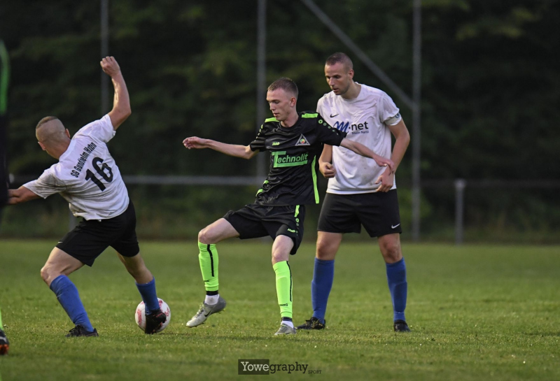 34_Yowe_Jonas_Wenzel__YOW3633