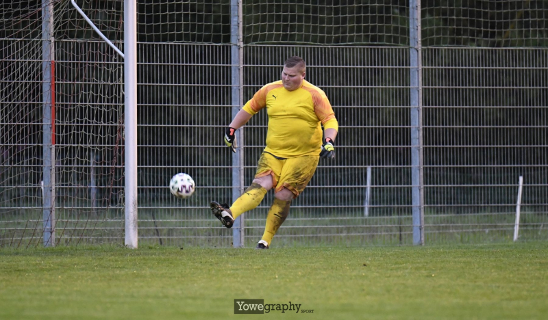 01_Jonas_Wenzel_Yowe__YOW7548