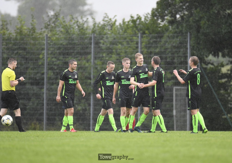 01_Yowe_Jonas_Wenzel__YOW7821