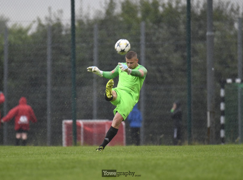 16_Yowe_Jonas_Wenzel__YOW7967