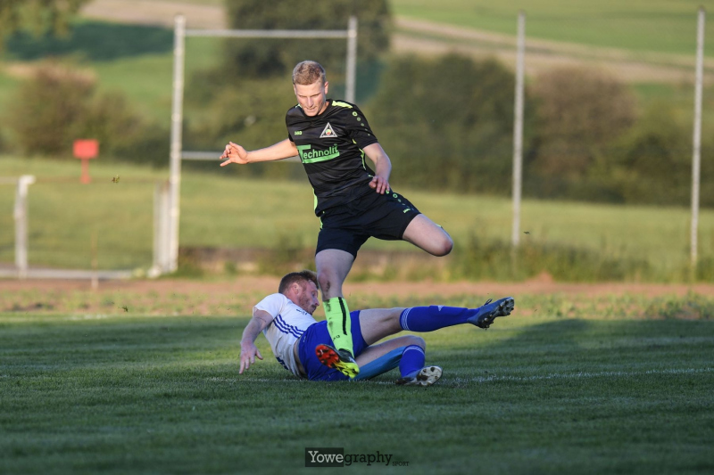 37_Yowe_Jonas_Wenzel__YOW0107