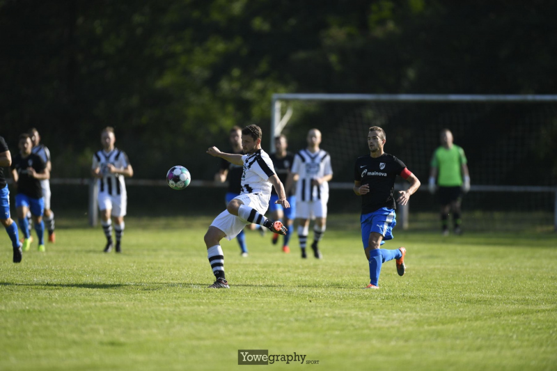 09_Jonas_Wenzel_Yowe__YOW1079