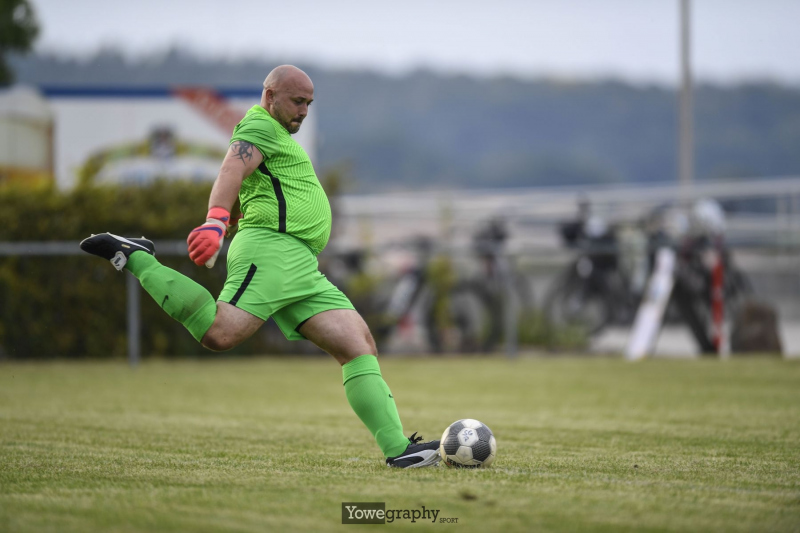 04_Jonas_Wenzel_Yowe__YOW1336