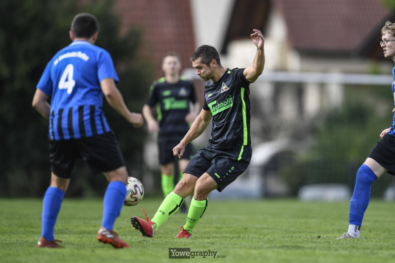 14_Yowe_Jonas_Wenzel__YOW2322