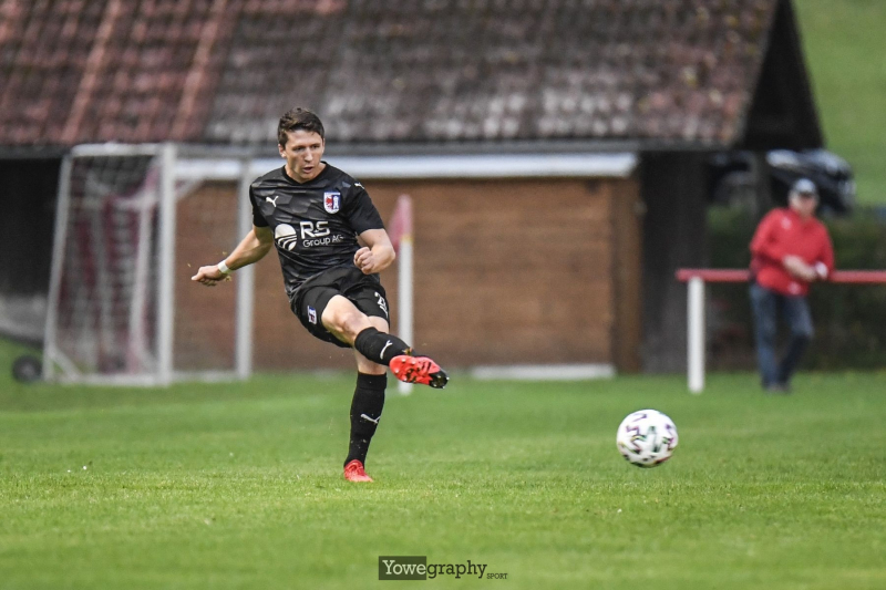 15_Yowe_Jonas_Wenzel__YOW2573