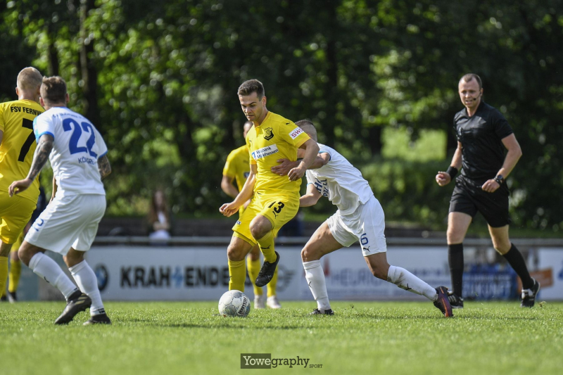 28_Jonas_Wenzel_Yowe__YOW3351