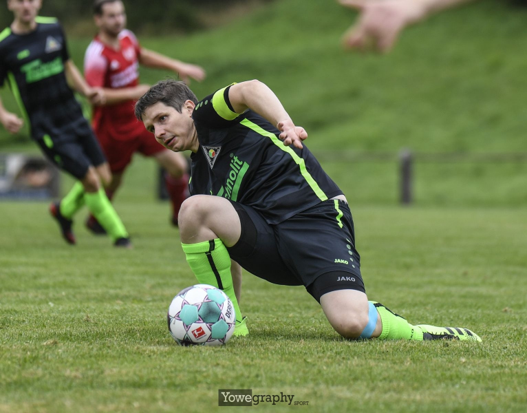 03_Jonas_Wenzel_Yowe__YOW3379