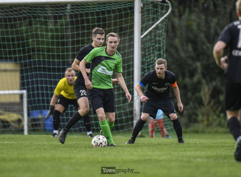 09_Yowe_Jonas_Wenzel__YOW4725