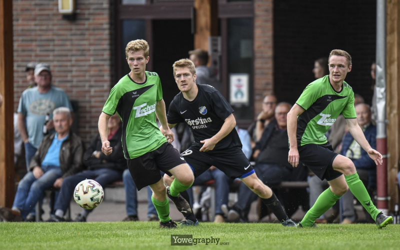 21_Yowe_Jonas_Wenzel__YOW4778