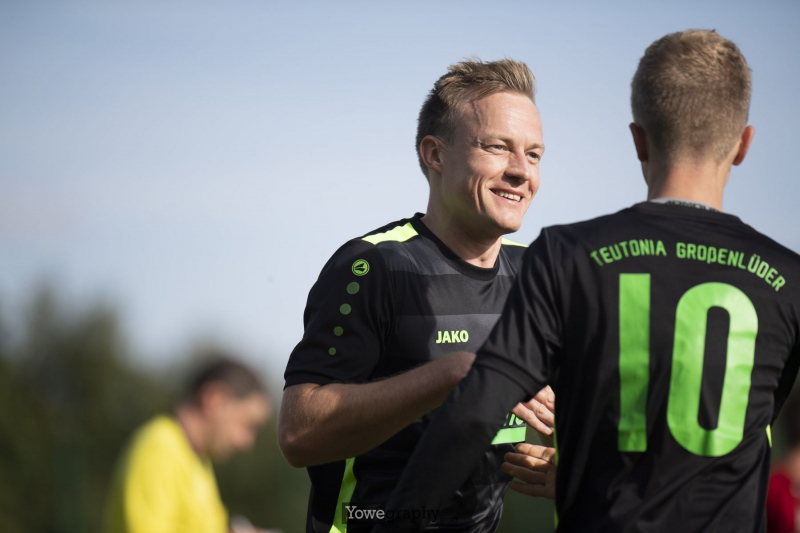 29_Jonas_Wenzel_Yowe__YOW5188