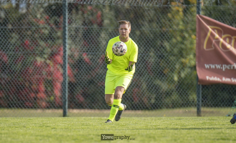 11_Yowe_Jonas_Wenzel__YOW5671