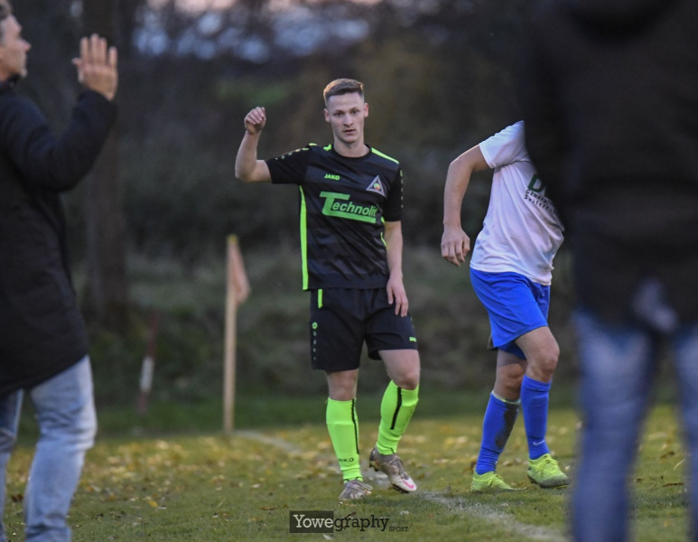 30_Yowe_Jonas_Wenzel__YOW8371