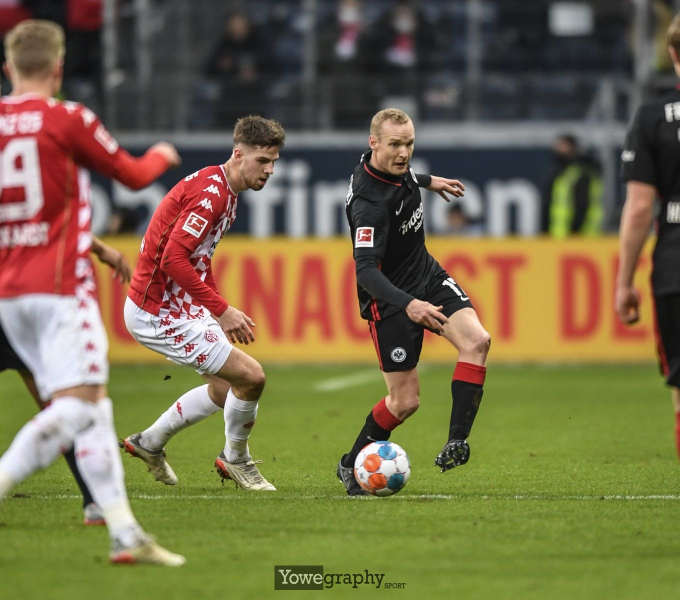 22_Jonas_Wenzel_Yowe__YOW0167