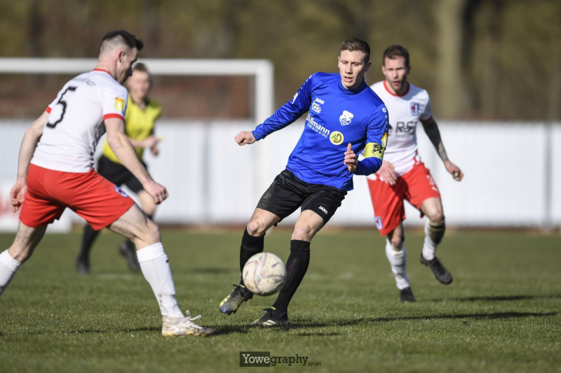 28_Jonas_Wenzel_Yowe__YOW2094