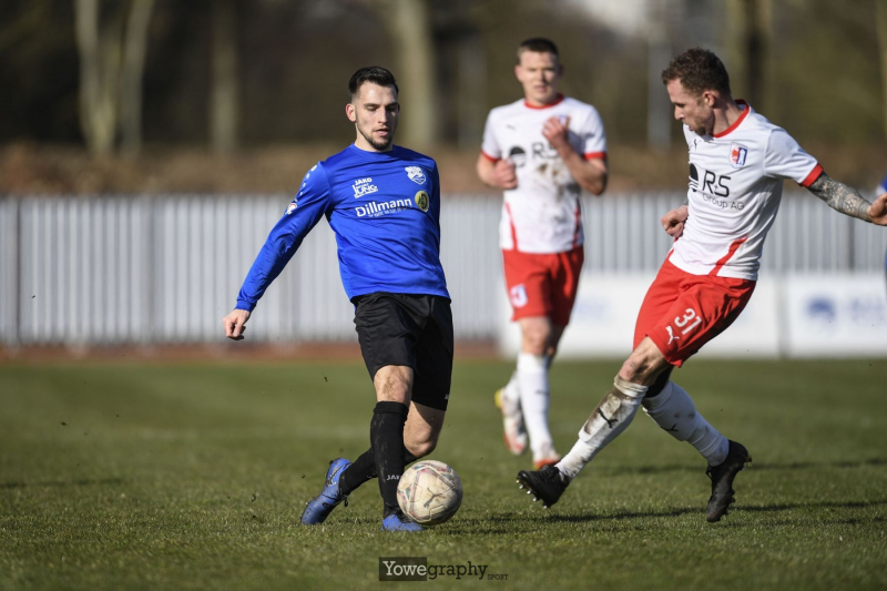 35_Jonas_Wenzel_Yowe__YOW2142
