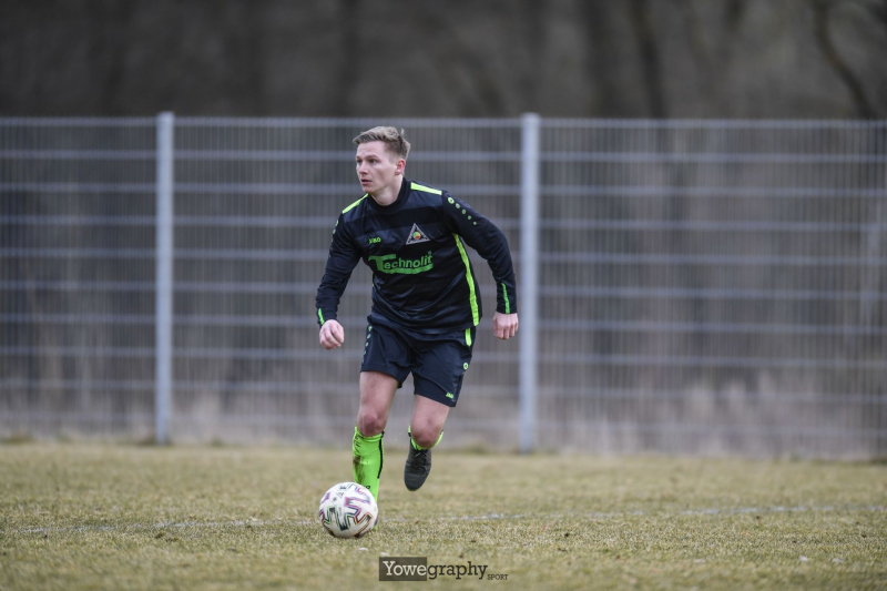 23_Yowe_Jonas_Wenzel__YOW2608