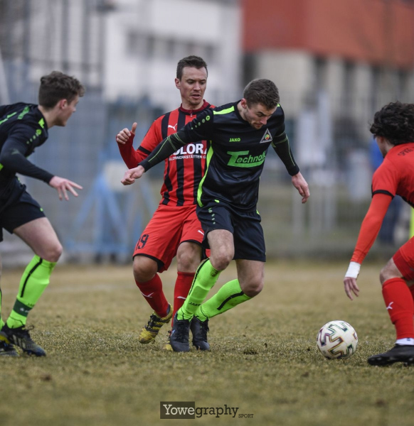 52_Yowe_Jonas_Wenzel__YOW2850
