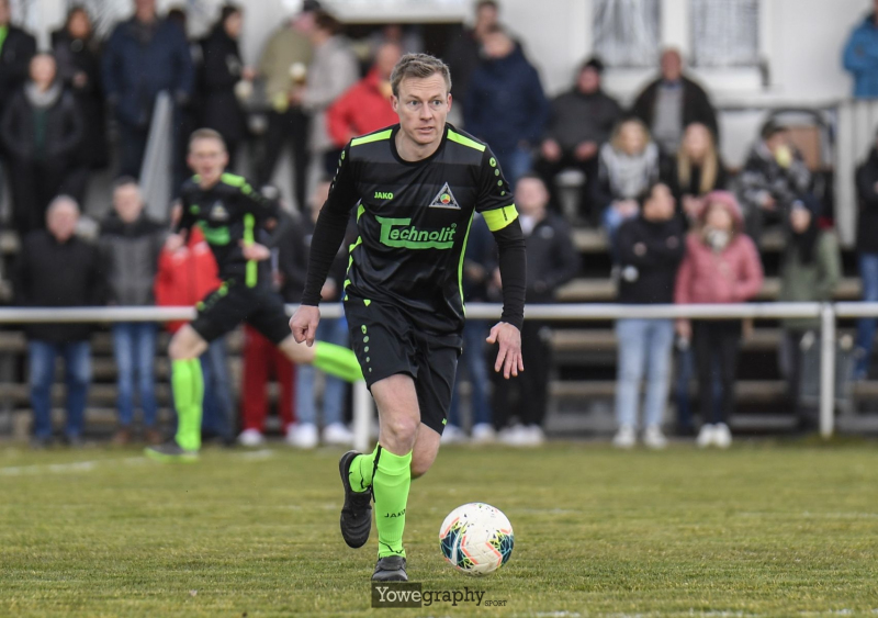 12_Yowe_Jonas_Wenzel__YOW3934