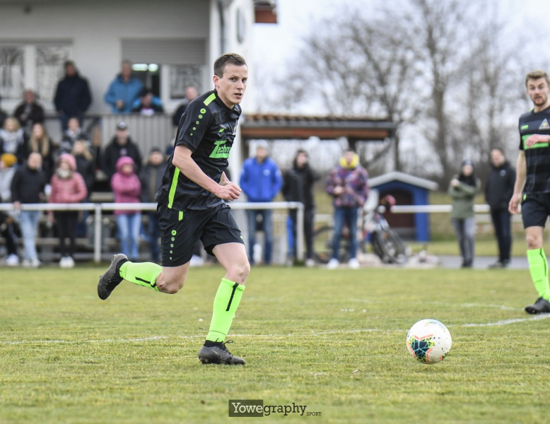 15_Yowe_Jonas_Wenzel__YOW3966