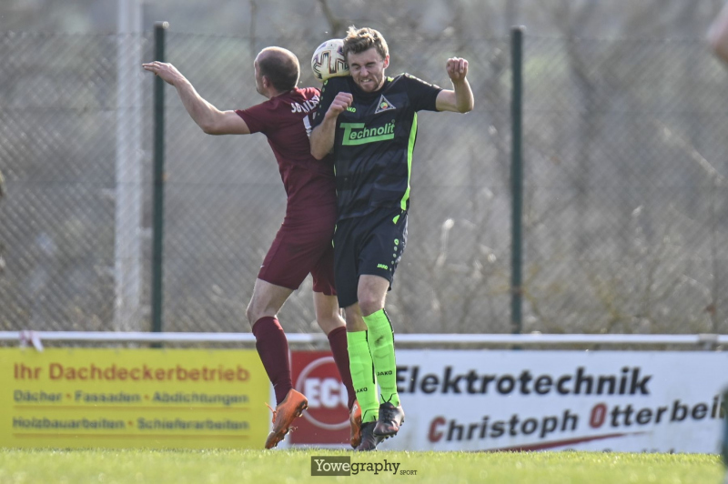42_Yowe_Jonas_Wenzel__YOW9876