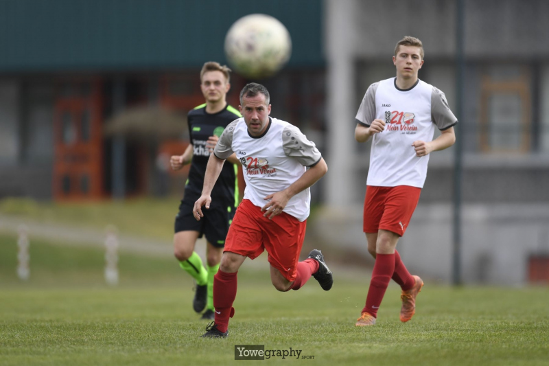 08_Yowe_Jonas_Wenzel__YOW4916