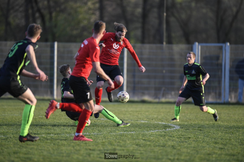 25_Yowe_Jonas_Wenzel__YOW6290