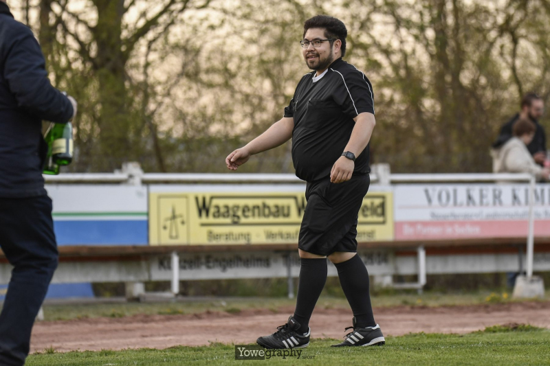 09_Yowe_Jonas_Wenzel__YOW7234