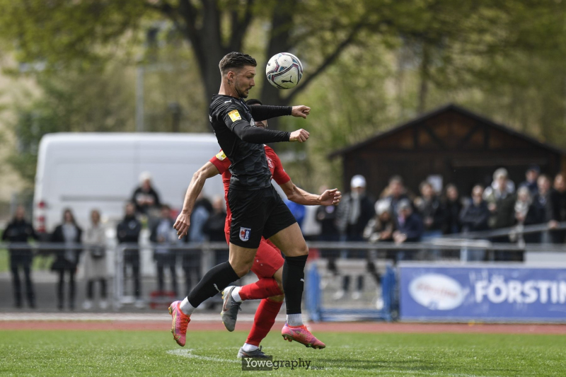 40_Yowe_Jonas_Wenzel__YOW6669