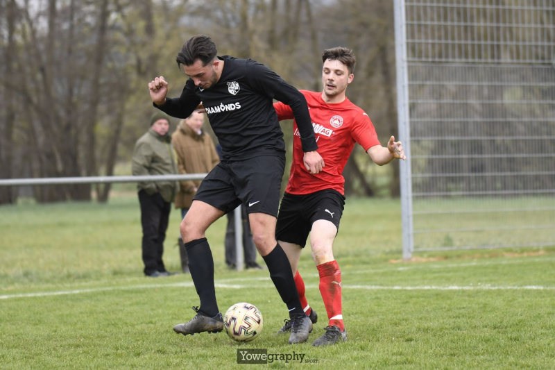 15_Yowe_Jonas_Wenzel__YOW7525