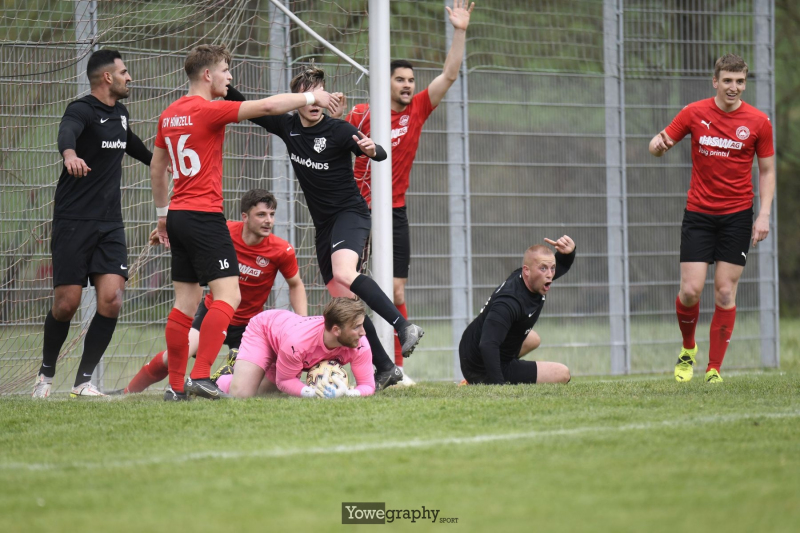 17_Yowe_Jonas_Wenzel__YOW7534