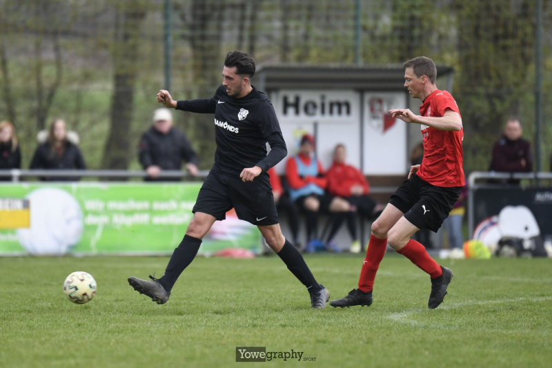 22_Yowe_Jonas_Wenzel__YOW7564