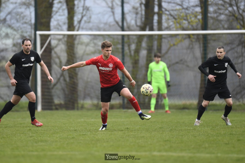 29_Yowe_Jonas_Wenzel__YOW7612