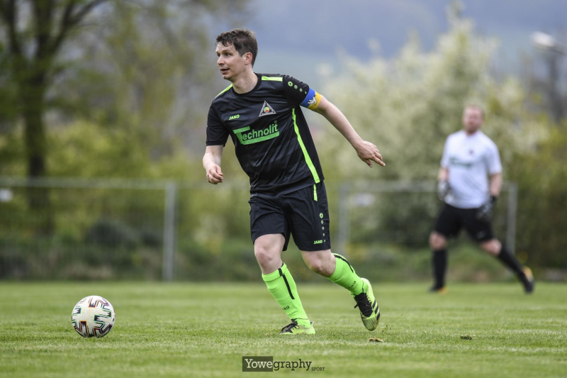 13_Yowe_Jonas_Wenzel__YOW8990