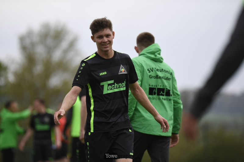 40_Yowe_Jonas_Wenzel__YOW9505