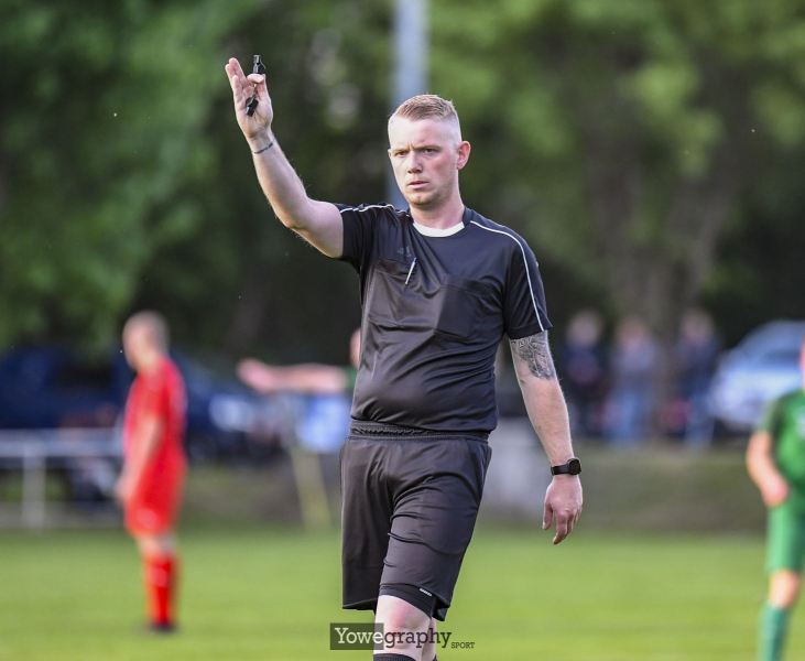 04_Yowe_Jonas_Wenzel__YOW3669