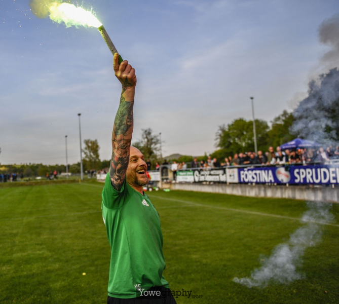 23_Yowe_Jonas_Wenzel__YOW3886