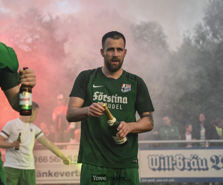 26_Yowe_Jonas_Wenzel__YOW3915