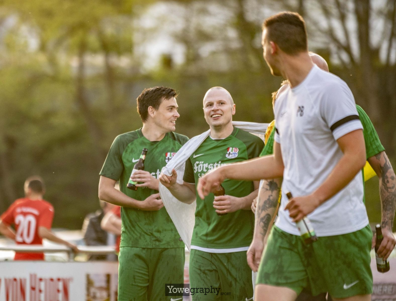 44_Yowe_Jonas_Wenzel__YOW2410