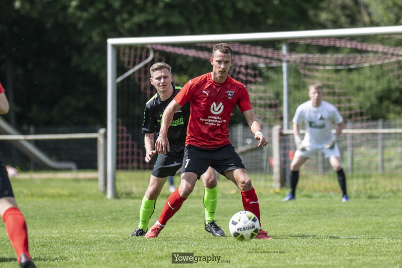 16_Yowe_Jonas_Wenzel__YOW7396