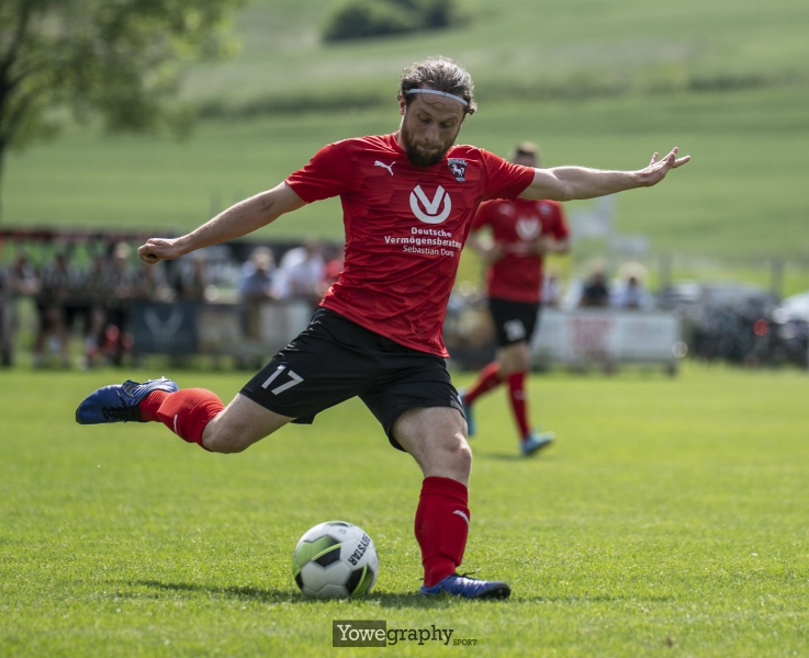 19_Yowe_Jonas_Wenzel__YOW7417